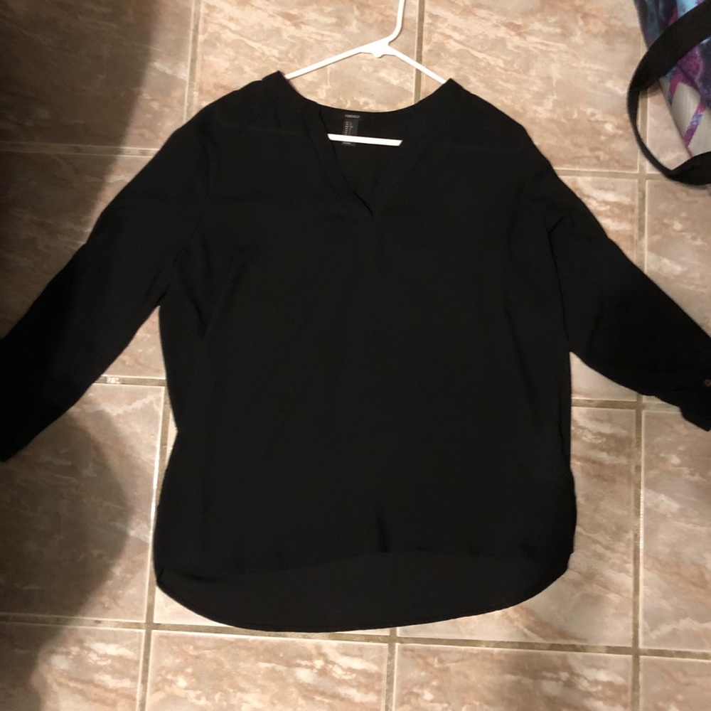 Black half sleeve top